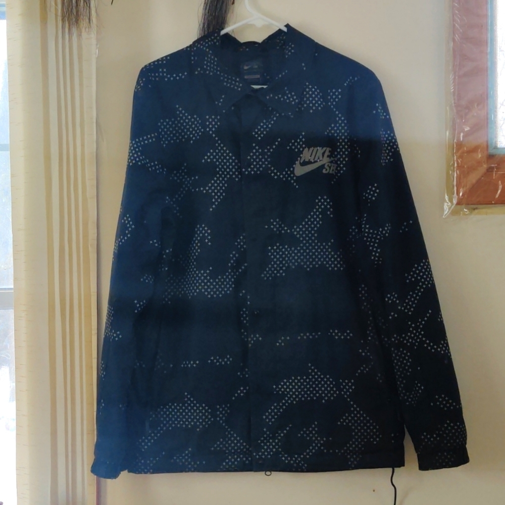 Nike jacket